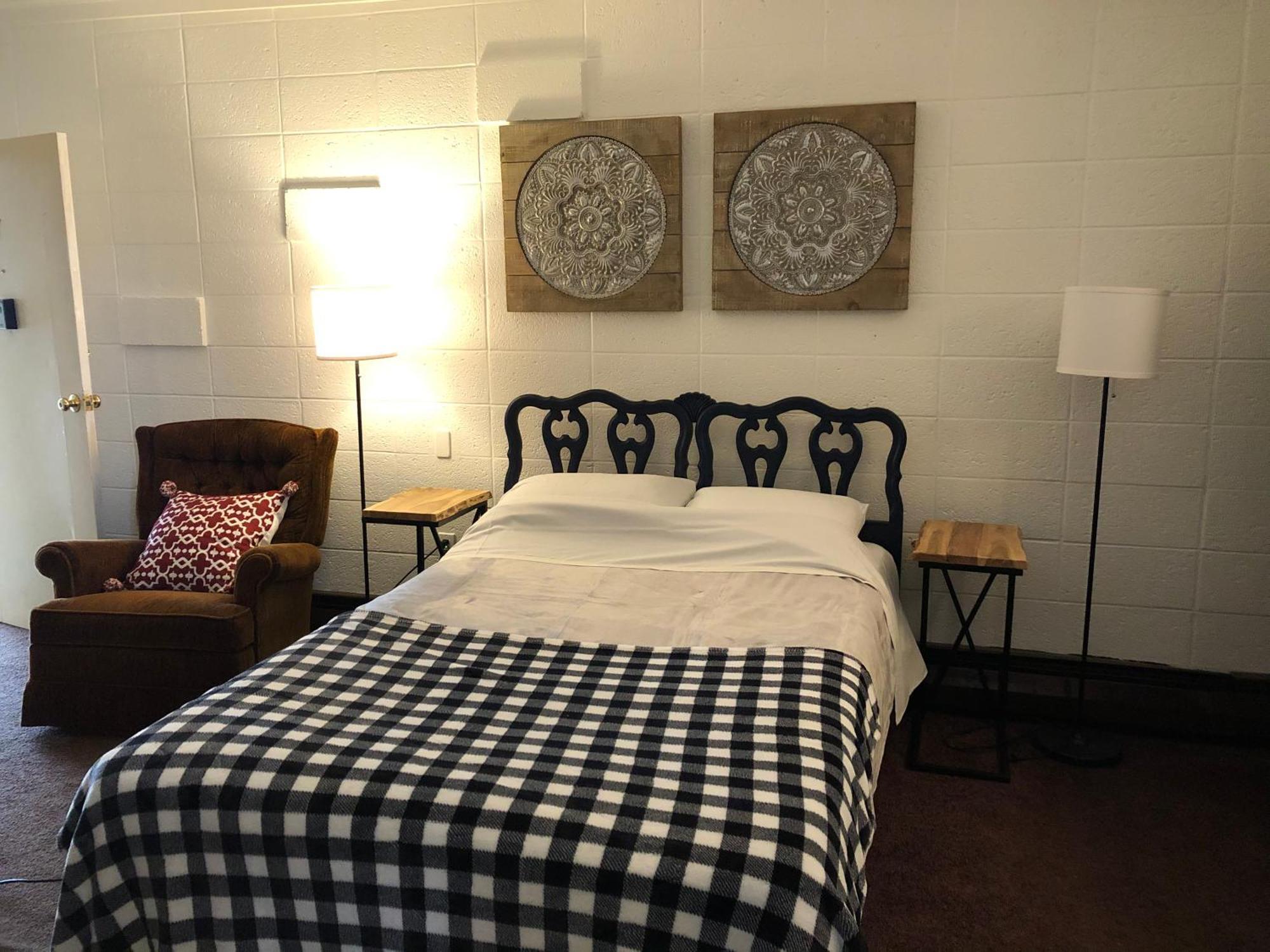 Rolling Hills Motel Wantage エクステリア 写真