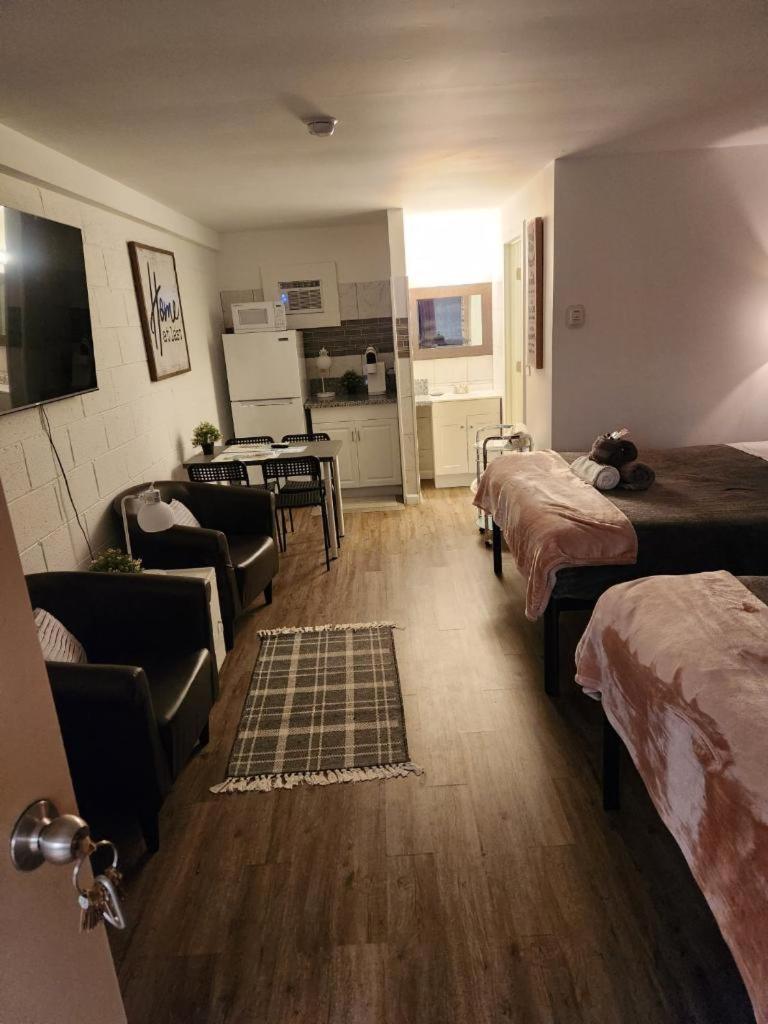 Rolling Hills Motel Wantage エクステリア 写真